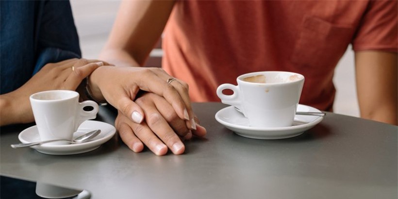 Không lâu sau khi kết hôn, điều đầu tiên mà mọi người nghĩ đến là... rời xa cuộc hôn nhân của mình. (Ảnh: ITN). Không lâu sau khi kết hôn, điều đầu tiên mà mọi người nghĩ đến là... rời xa cuộc hôn nhân của mình. (Ảnh: ITN).
