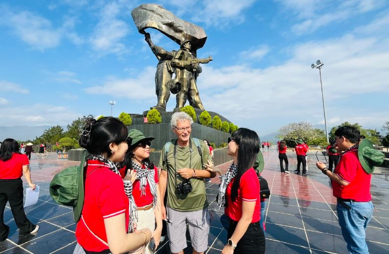 Lan tỏa rộng rãi hình ảnh Năm Du lịch quốc gia 2024 