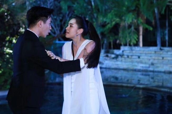 Vứt bỏ vợ con để chạy theo người khác, 2 năm sau chồng cũ quay lại yêu cầu điều khó tin