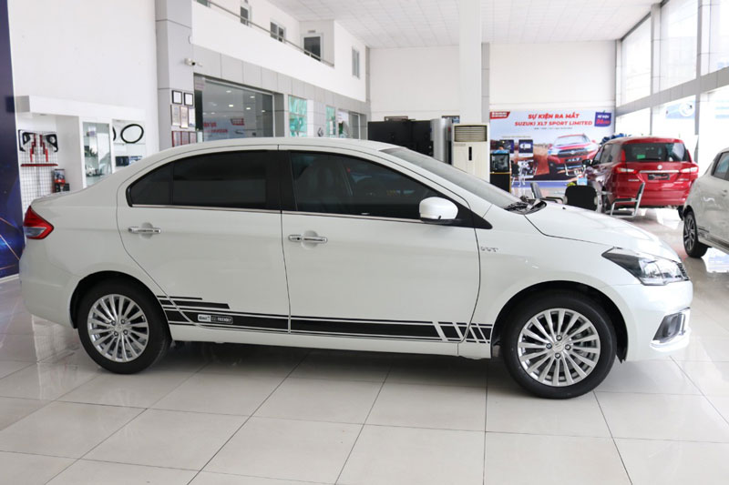 Xe sedan hạng B ế khách nhất giảm giá mạnh tại Việt Nam