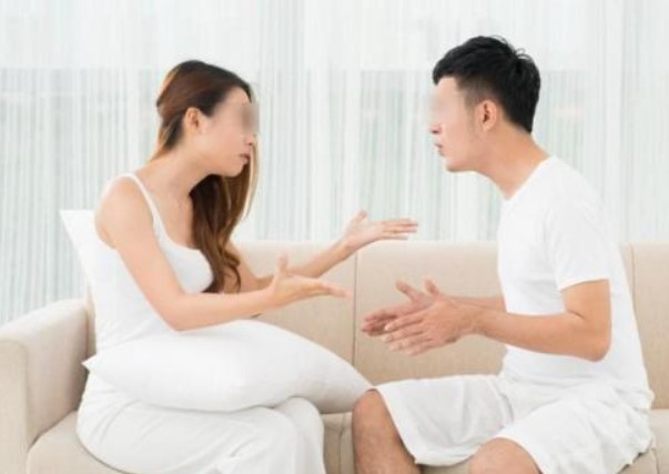 Chồng ngoại tình, cho nhân tình 300 triệu, còn khuyên vợ nên có bạn trai để hiểu cho cảm giác của mình