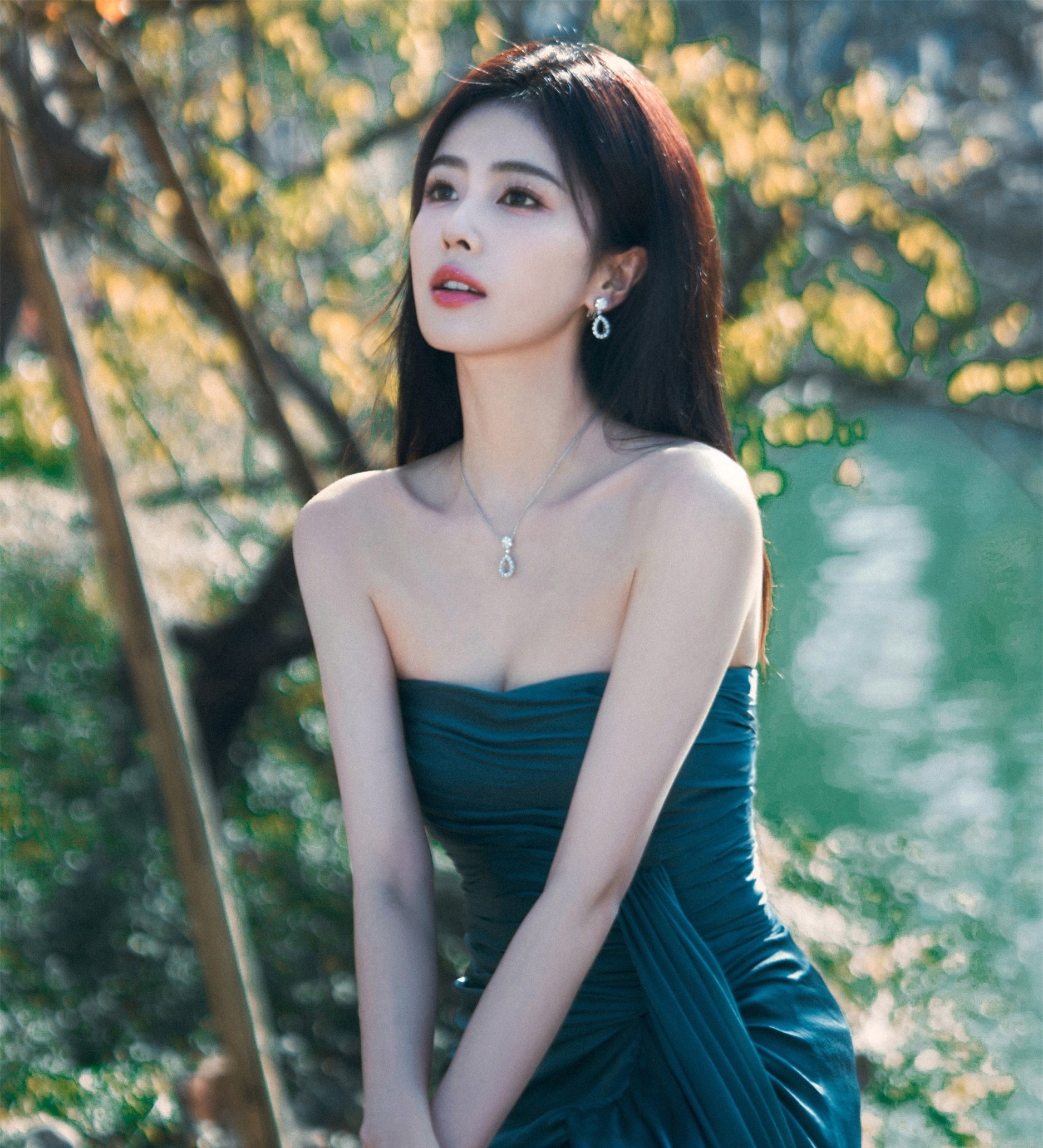 Bạch Lộc được khen đẹp như tiên nữ ảnh 11