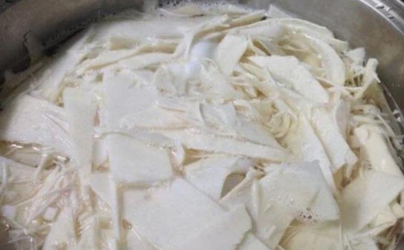 Ăn măng không đúng cách dễ bị ngộ độc