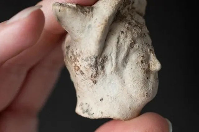 Tìm thấy bức tượng cực kỳ hiếm của vị thần La Mã