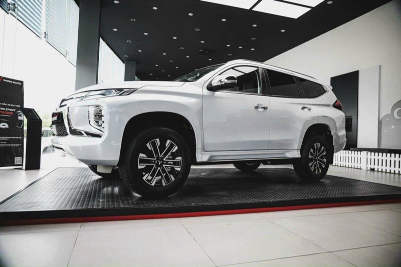 Đối thủ của Ford Everest giảm giá gần 90 triệu đồng tại Việt Nam