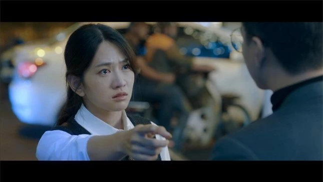 Nhân vật của Huỳnh Anh, Lê Bống vướng tình tay ba trên phim giờ vàng ảnh 2