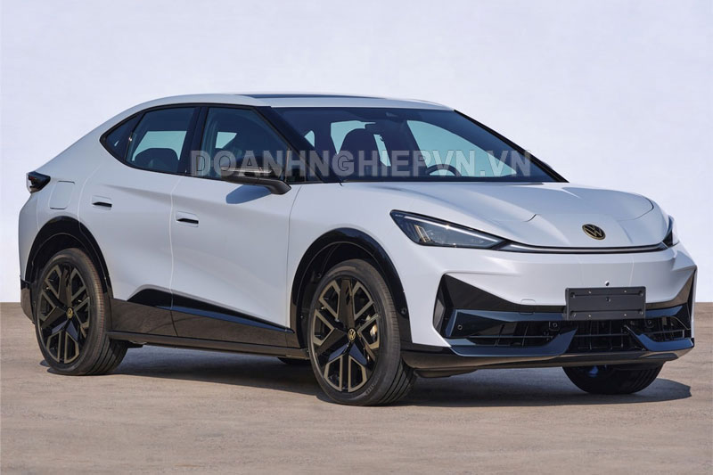 Volkswagen sắp ra mắt xe hơi hầm hố, công suất 340 mã lực