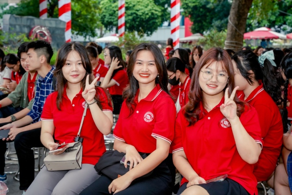 FTU khởi động Cuộc thi Sáng tạo Kinh doanh Xã hội năm 2024 