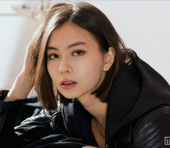 Đẩy cửa nhà tắm, tôi lặng người khi thấy thân thể không trọn vẹn của vợ và giờ đã hiểu lý do cô ấy luôn thiếu tự tin đến thế