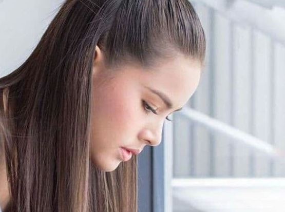 Vừa sinh con đã bị nhà chồng hắt hủi, tôi đành ngậm ngùi về nhà ngoại nương tựa, nào ngờ bố chỉ thẳng mặt nói câu lạnh như băng