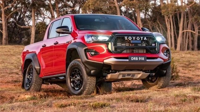 Biến thể Toyota Hilux phong cách xe đua cập bến Thái Lan ảnh 18