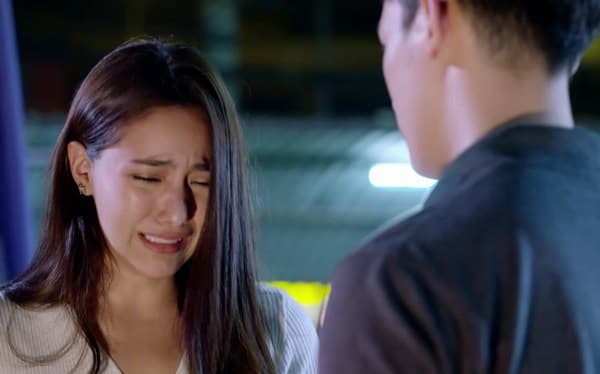 Thu nhập mỗi tháng 70 triệu, mẹ đột ngột bắt tôi nghỉ việc ở nhà với vợ con, lý do bà đưa ra làm tôi sốc tột cùng