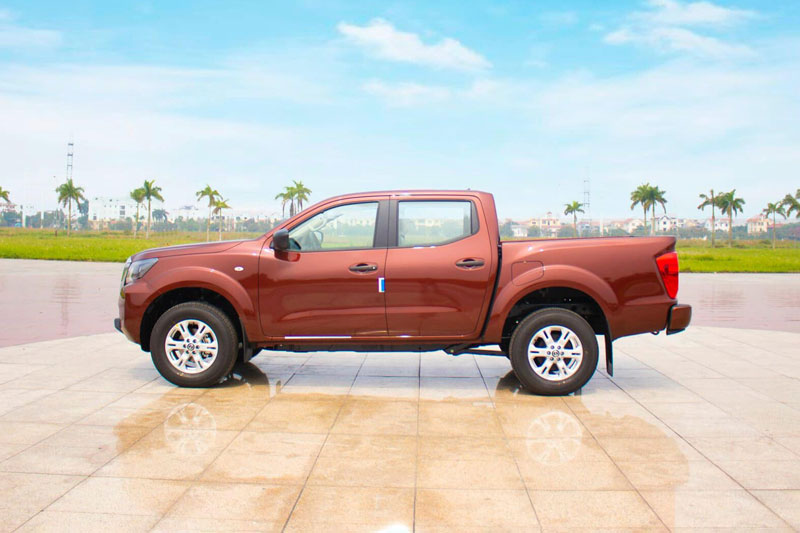 Đối thủ của Ford Ranger giảm giá mạnh trong tháng 3/2024