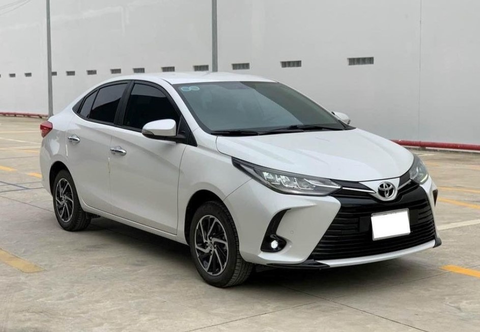 'Xe quốc dân' Toyota Vios lăn bánh 2 năm lên sàn xe cũ với giá rẻ không ngờ