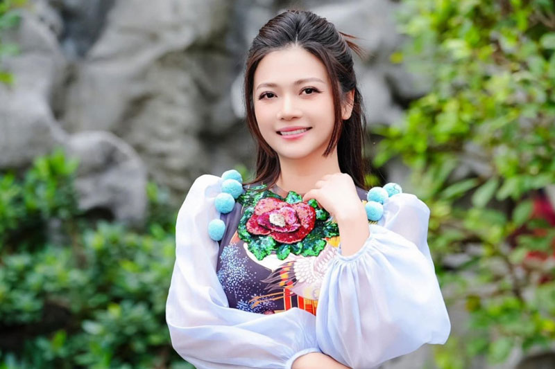 Xao xuyến trước vẻ dịu dàng của diễn viên Kiều Anh