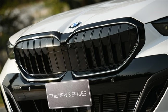BMW 5-Series thế hệ mới ra mắt tại Thái Lan ảnh 7