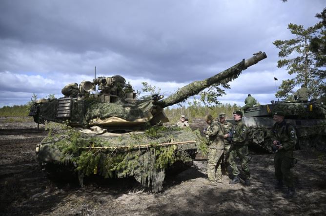 Thành tích thực chiến nguy cơ khiến xe tăng Abrams gặp thêm thảm họa