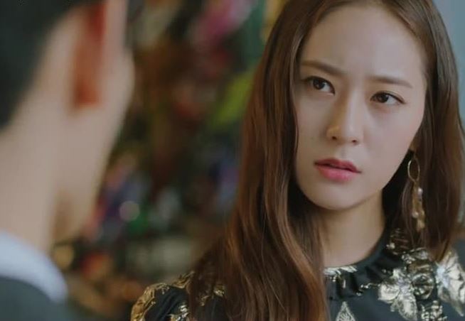 Th&#xE1;ng n&#xE0;o v&#x1EE3; c&#x169;ng xin ti&#x1EC1;n, b&#x1EA5;t ng&#x1EDD; c&#xF4; &#x1EA5;y mua k&#xE9;t s&#x1EAF;t &#x111;&#x1EB7;t gi&#x1EEF;a nh&#xE0;, nh&#xEC;n th&#x1EA5;y th&#x1EE9; b&#xEA;n trong m&#xE0; t&#xF4;i gi&#x1EAD;t m&#xEC;nh s&#x1EED;ng s&#x1ED1;t