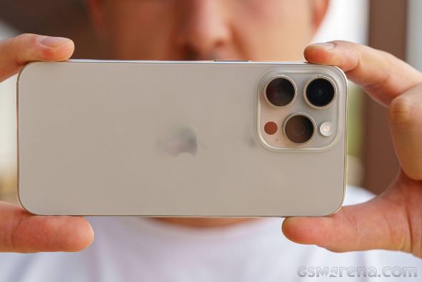 Đây là phiên bản iPhone 15 Pro Max đang được giảm giá nhiều nhất, rẻ áp đảo Galaxy S24 Ultra