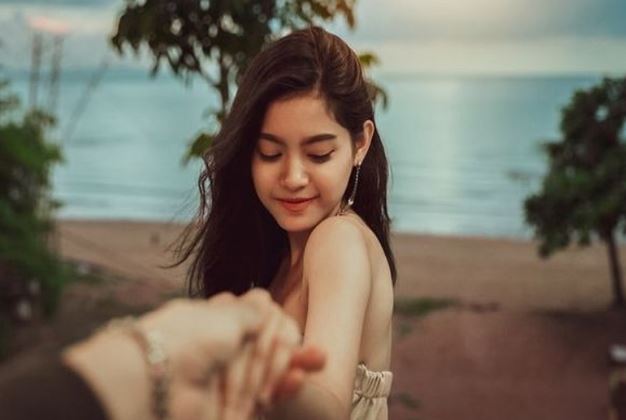 3 điều quý giá hơn tiền bạc, đàn ông chỉ trao cho người phụ nữ anh ấy yêu thương thật lòng, nếu bạn chưa nhận được từ chồng thì cần phải xem xét lại