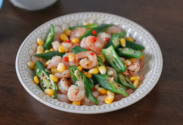 Loại quả bị nhiều người chê nhớt nhưng là "nhân sâm xanh", có giá 35.000 đồng/kg, trộn với tôm được món siêu bổ