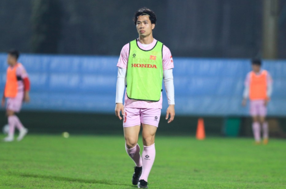 Lý do Công Phượng bị loại khỏi đội tuyển Việt Nam