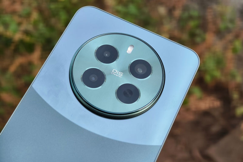 Smartphone chống nước, cấu hình ‘khủng’, sạc siêu tốc, giá rẻ bất ngờ