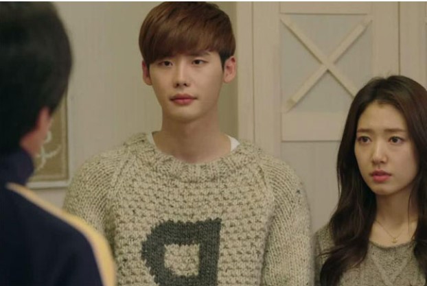 Tết về nhà chồng sắp cưới vài hôm, tôi bàng hoàng khi nghe bác tạp hóa đầu ngõ kể chuyện, chỉ muốn bỏ của chạy lấy người