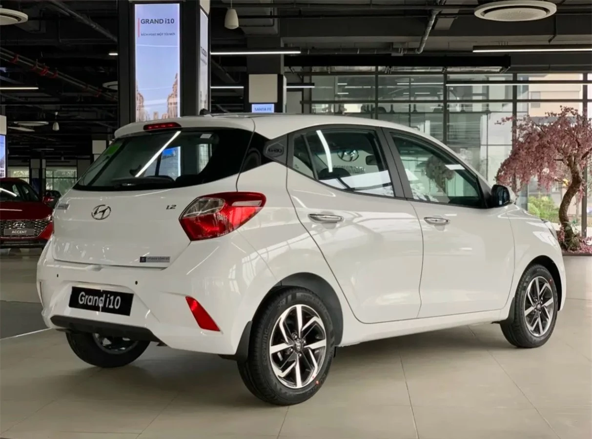 Bảng giá lăn bánh xe Hyundai Grand i10 đầu tháng 3/2024 rẻ ngỡ ngàng, thách thức lớn cho Kia Morning ảnh 1