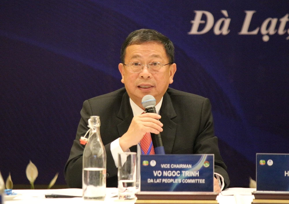 Ông Võ Ngọc Trình – Phó Chủ tịch UBND TP Đà Lạt, chia sẻ tại hội nghị.