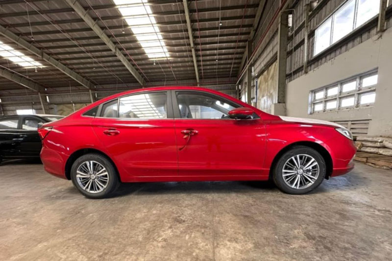 ‘Kẻ ngáng đường Mazda3’ cập bến Việt Nam với giá rẻ giật mình, đe dọa cả xe cỡ A như Kia Morning