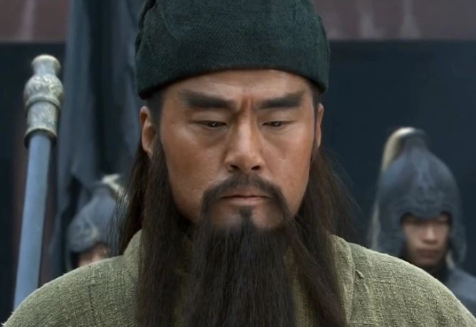 Vì sao Quan Vũ dễ dàng chém Nhan Lương, Văn Xú? Lý do nhờ 1 thứ hiếm võ tướng nào có được