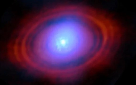 Phát hiện 'biển vũ trụ' lơ lửng, nhiều nước gấp 3 lần Trái Đất