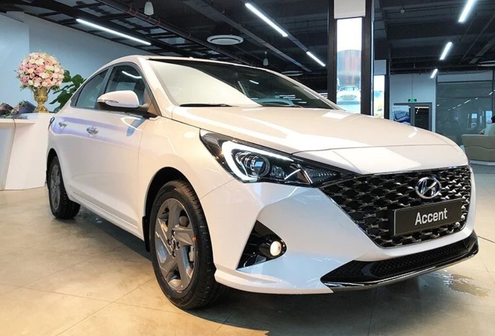 Giá lăn bánh Hyundai Accent tháng 3/2024 vẫn cực rẻ, lấn lướt Toyota Vios và Honda City