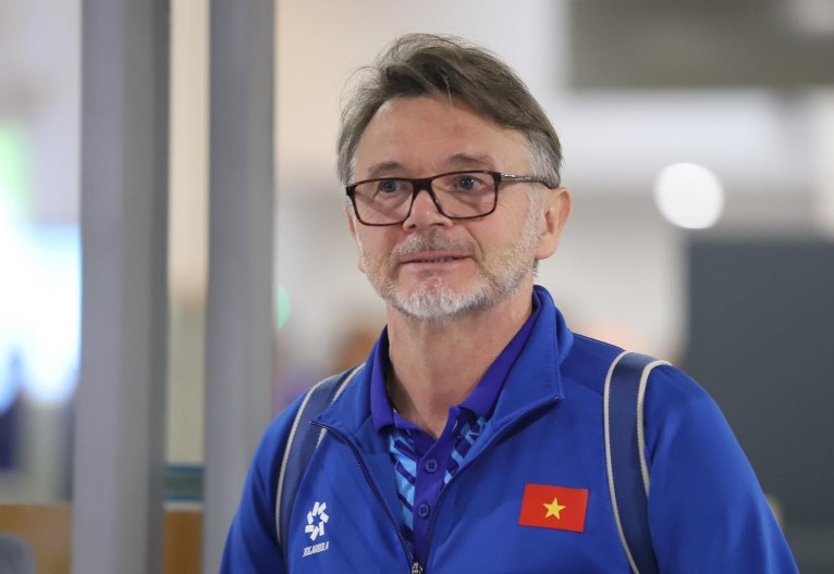 VFF ra phán quyết cuối cùng về hợp đồng với HLV Troussier