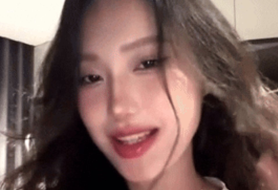 Doãn Hải My xuất hiện với chiếc mũi khác lạ, nhờ bố mẹ chồng chăm "con" trong thời gian mang bầu