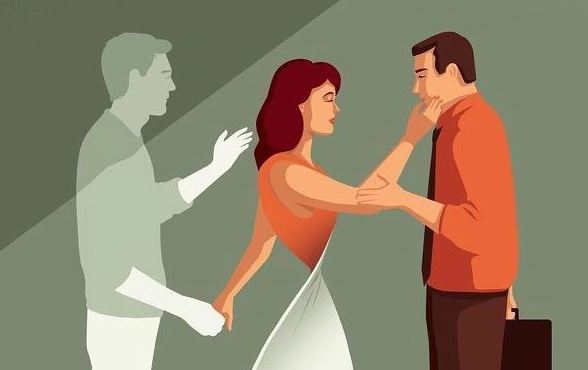 Yêu nhau 10 năm, tưởng sắp cưới tới nơi thì bỗng dưng người yêu đưa cho tôi một tấm thiệp mời, nhìn tên cô dâu chú rể mà tôi loạng choạng ngã quỵ