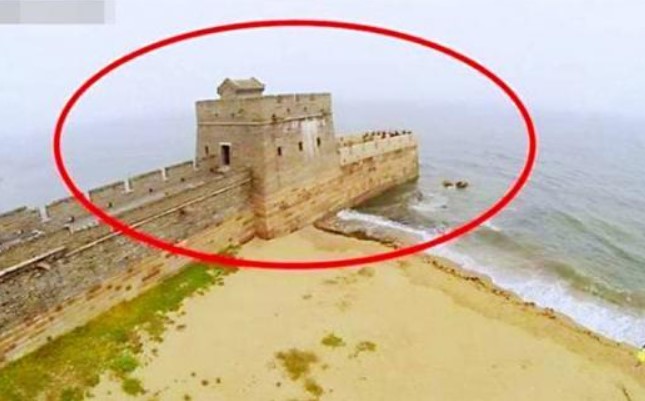 Tại sao phần cuối của Vạn Lý Trường Thành lại chìm trong biển? Xây dựng trên bãi biển nhưng có thể tồn tại 600 năm