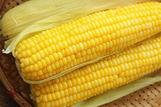 Đừng đổ dù chỉ 1 giọt nước ngô luộc đi, nó có thể giải quyết những rắc rối của vô số đàn ông và phụ nữ