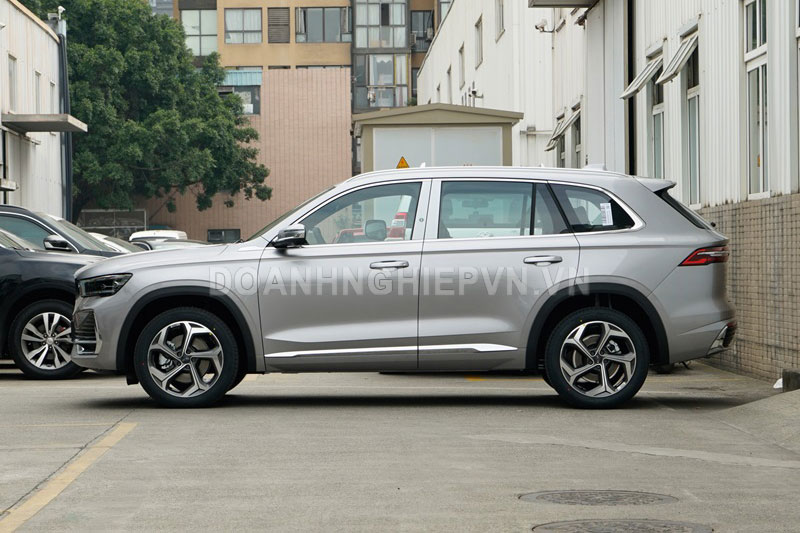 SUV công suất 218 mã lực, giá hơn 480 triệu đồng, ‘đe nẹt’ Hyundai Santa Fe