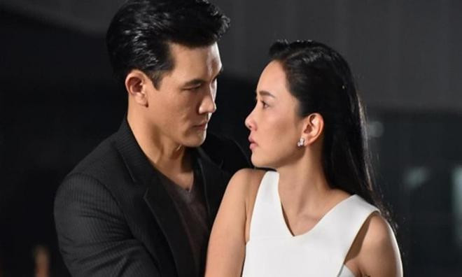 Phát hiện tiếng động lạ trong tủ quần áo nhà bạn gái, tôi choáng váng khi thấy thứ nằm sau cánh tủ