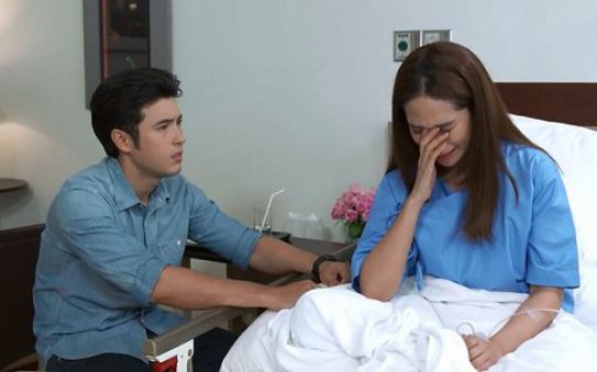 Yêu nhau gần 10 năm chưa một lần được người yêu tặng quà, cho đến một ngày anh tặng một món quà giá trị khiến tôi không ngờ đến