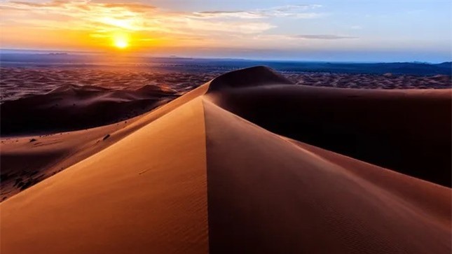 Bí ẩn về 'cồn sao' khổng lồ ở Sahara đã được giải đáp ảnh 1