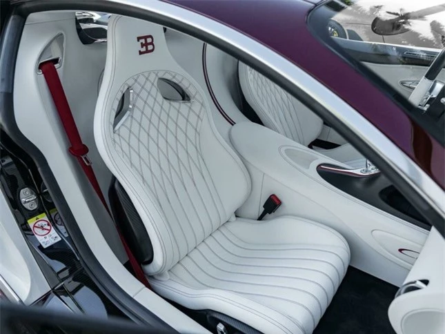 Khách mua Bugatti Chiron được tặng kèm Rolls-Royce Wraith ảnh 13