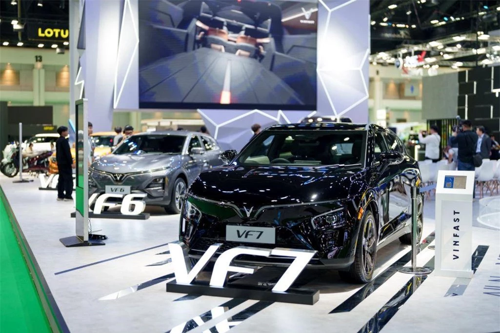 Người Thái Lan nói gì về xe điện VinFast tại triển lãm ô tô Bangkok 2024? 429622
