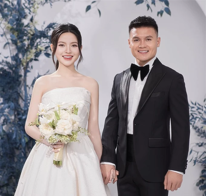 Quang Hải tổ chức đám cưới hoàng tráng thế nào: Dựng rạp 2000m2 ở quê, tiệc chính ở khách sạn 5 sao với quy định khắt khe