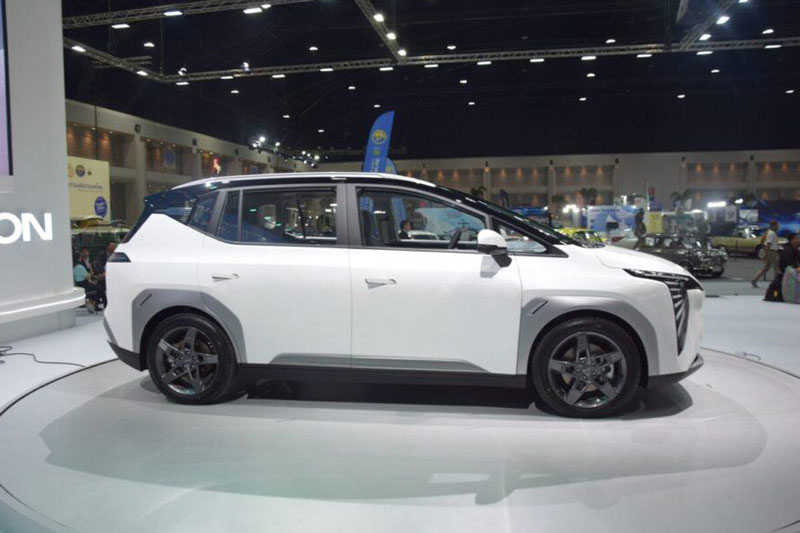 SUV công suất 204 mã lực, thiết kế ấn tượng, giá gần 560 triệu, cạnh tranh Toyota Corolla Cross