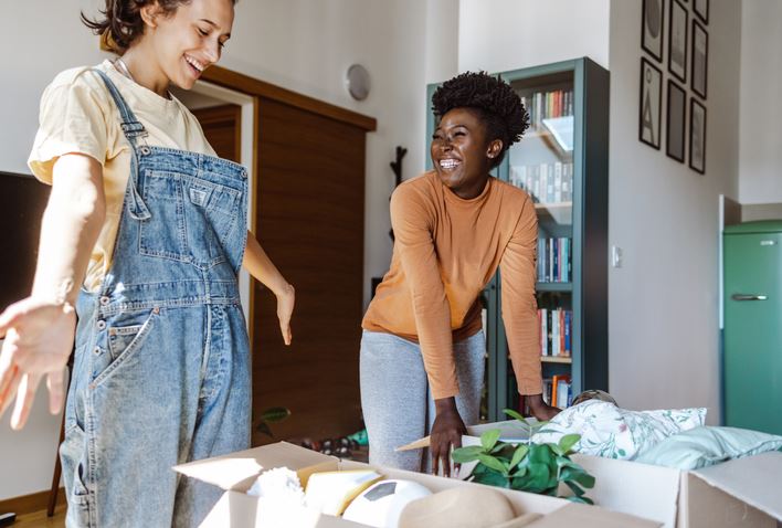 Gen Z "kén chọn" tìm việc thu nhập cao, môi trường tốt