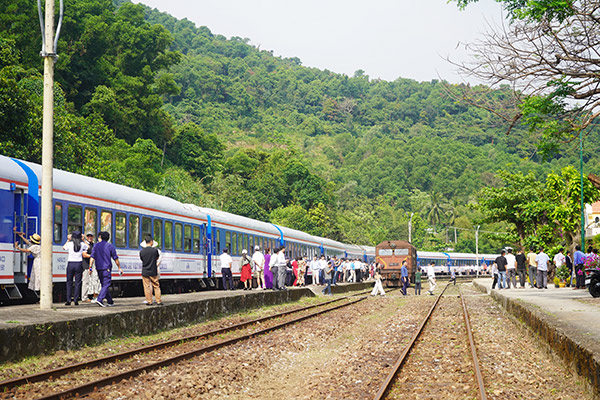 Kích cầu du lịch, đường sắt Việt Nam sẽ hợp tác với nhiều loại phương tiện triển khai 'một tấm vé, cả hành trình'
