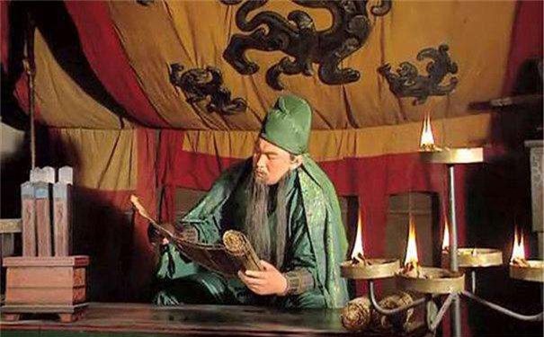 Tào Tháo không ít lần tặng mỹ nhân cho Quan Vũ để lấy lòng, vì lý do gì Quan Vũ không bao giờ để mắt tới? - Ảnh 1.